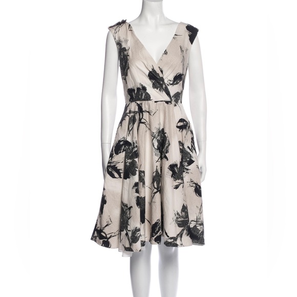 CHRISTIAN SIRIANO Black and White Chic Luxury Siriano Dress, Size M, EUC 🔥 - Picture 1 of 4